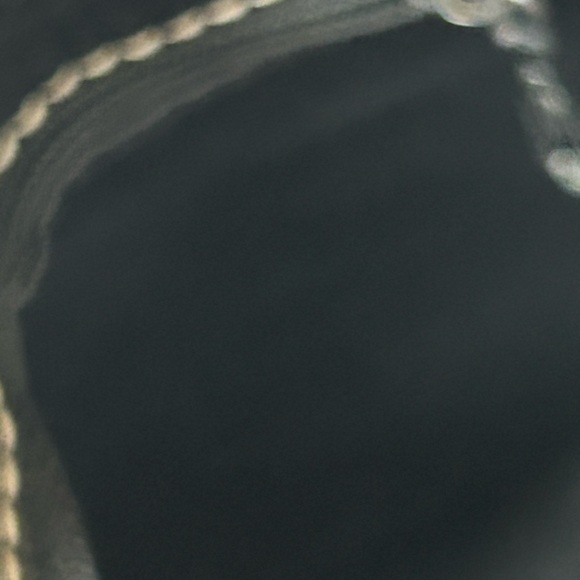 Bally Vintage Black and Brown Pebbled Leather Shoulder Bag Approx. 11 x 9.5 x 3 - Picture 15 of 17